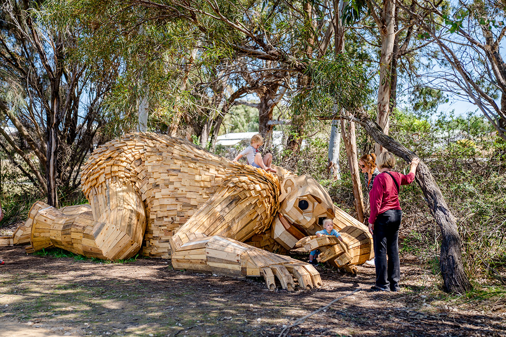 Giants of Mandurah by Thomas Dambo - Coodanup