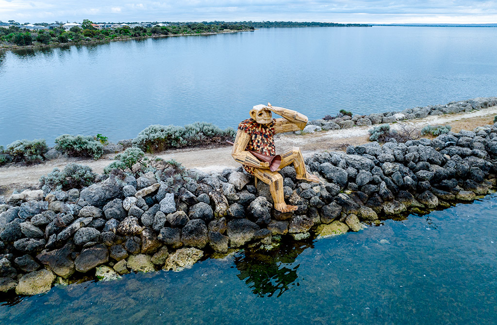 Giants of Mandurah by Thomas Dambo - Dawesville