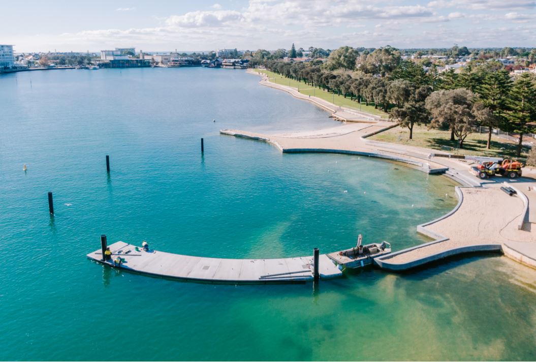 Image of circular estuary pool on Eastern Foreshore taking shape with floating pontoons