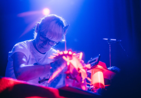 Claire Pannel (aka Furchick) performing music